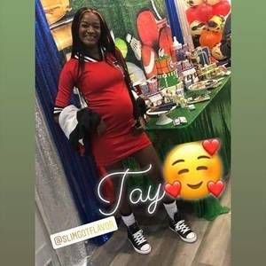 Meet your Posher, Tay